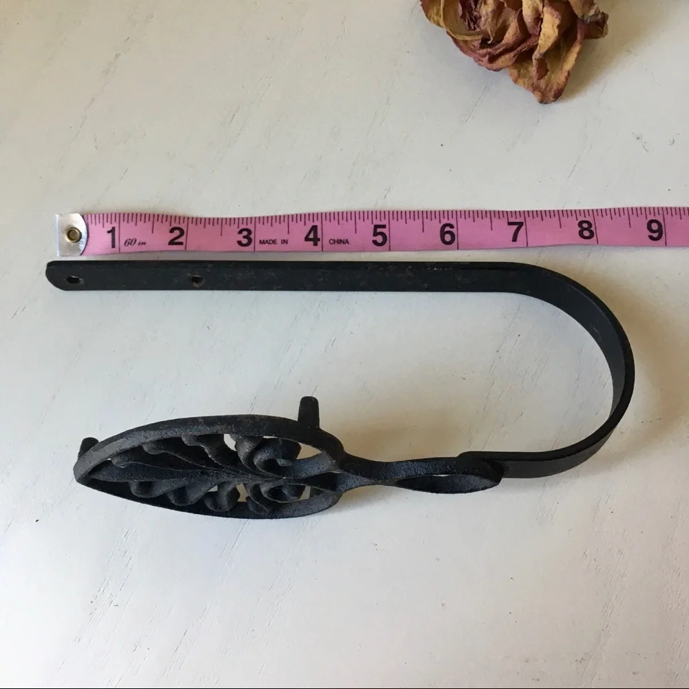 Vintage Mid Century Cast Iron Trivet Design Wall Hook